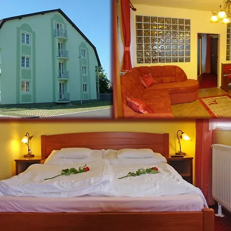 Holdlux Sarvar