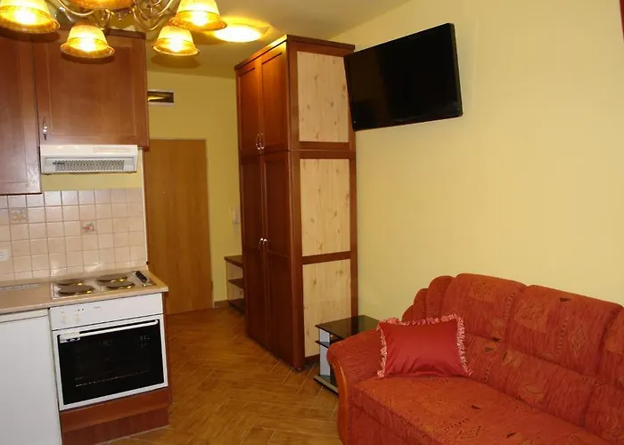 Apartman Holdlux *