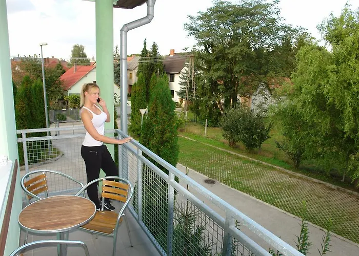 Apartman Holdlux